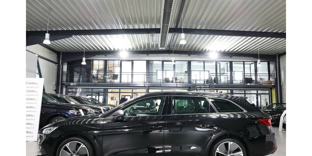 Seat Leon ST 1.4 TSI E HYBRID DSG FR-SPORT / LED, VC 65.000 km 20.777 &euro; Hamm 59077