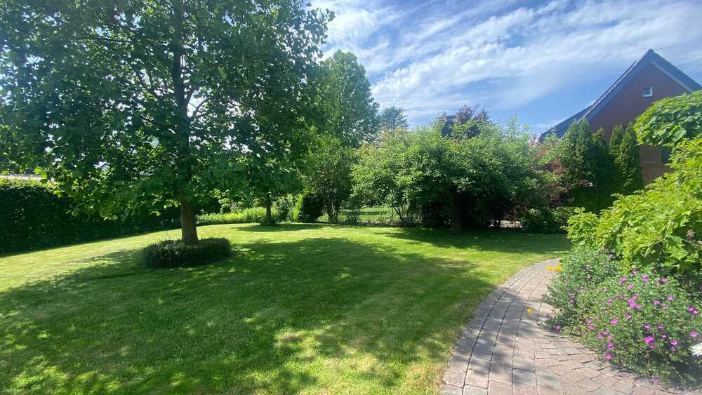 Ankommen, Wohlfühlen, Zuhause sein – Doppelhaushälfte mit traumhaftem Grundstück (Albersloh) - Doppelhaushälfte Sendenhorst Albersloh | Angebot:27070706