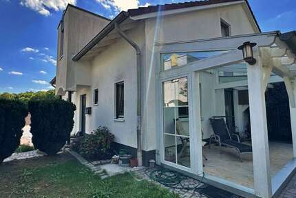 Haus zum Kaufen in Iserlohn 365.000 € 140 m² 4 zimmer