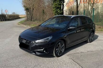 Hyundai i30 35.900 km 14.800 &euro; Werl 59457