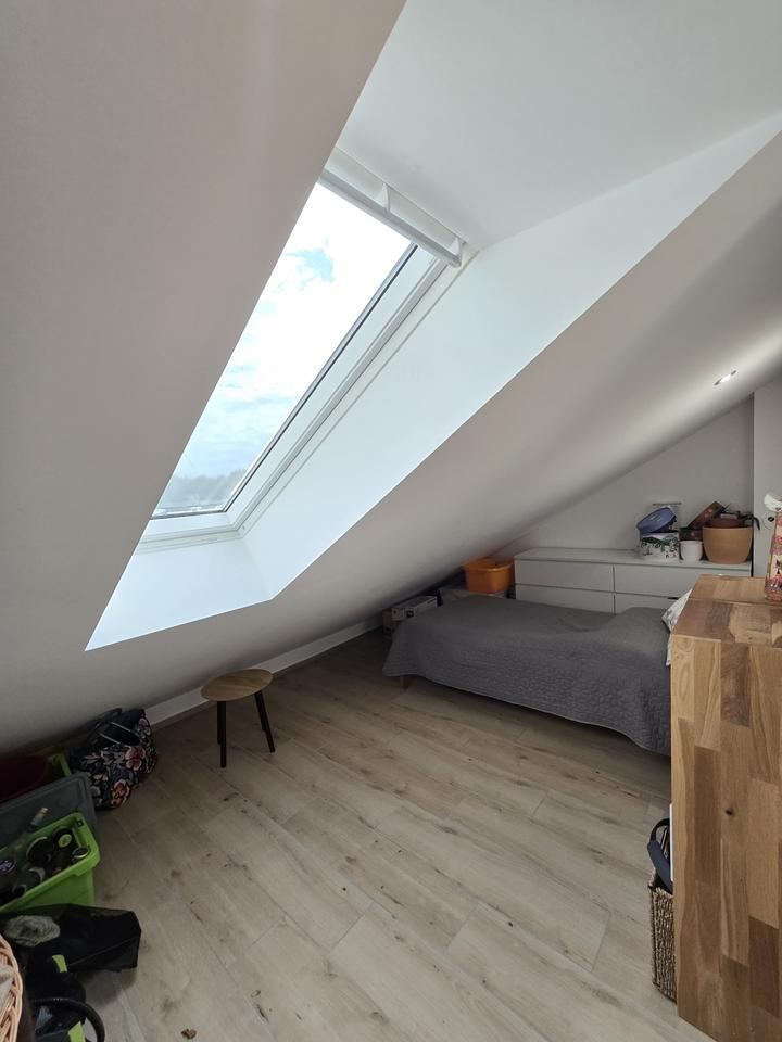 Moderne DG-Wohnung mit Garten im Energieeffizienzhaus (KfW 55) zimmer
