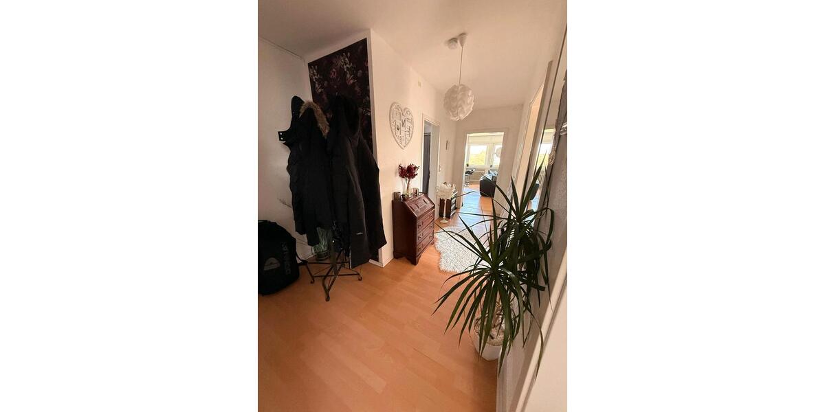 Dachgeschoßwohnung Oelde - 4 Zimmer, 83 m&sup2;, 710&euro; | Angebot:26413509
