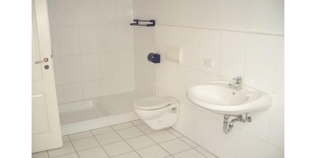 Dachgeschoßwohnung Werl - 2 Zimmer, 70 m&sup2;, 630&euro; | Angebot:26382802