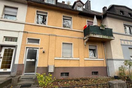 Charmantes Reihenmittelhaus in Menden inkl. 556 m² Grundstück 6 zimmer