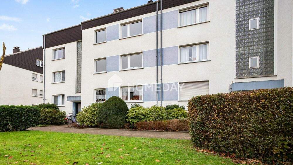 Ideal geschnittene 2-Zimmer-Wohnung mit Loggia und Garage in gepflegtem Mehrfamilienhaus 2 zimmer