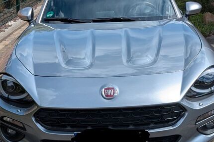 Fiat 124 Spider 66.500 km 16.490 &euro; Lüdinghausen 59348