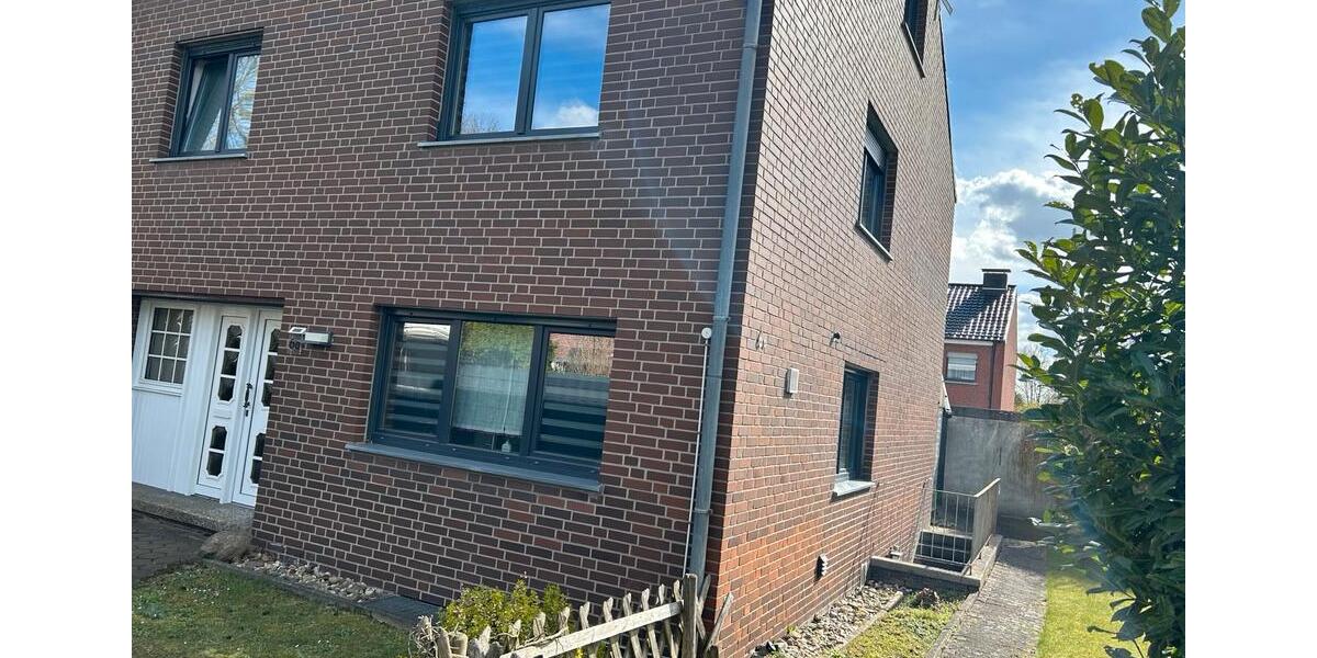 Reihenhaus Beckum - 4 Zimmer, 140 m&sup2;, 330.000&euro; | Angebot:26758718