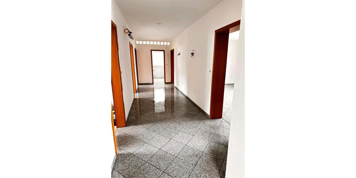 115qm Wohnung Warstein-Allagen 5 zimmer