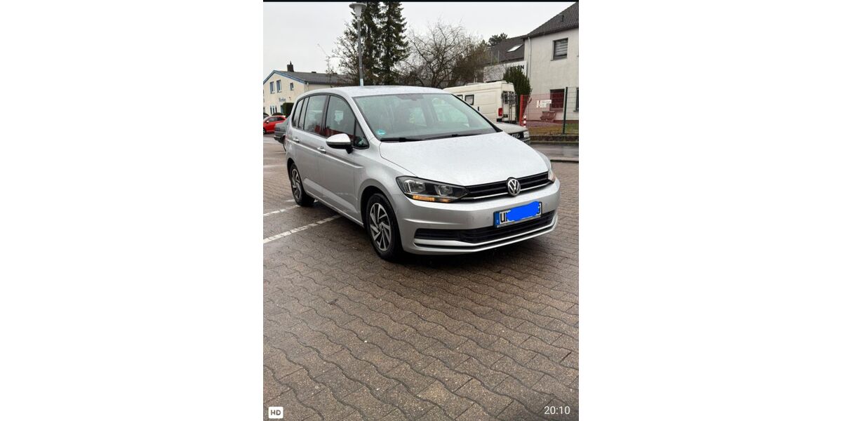 VW Touran 116.774 km 13.800 &euro; Holzwickede 59439