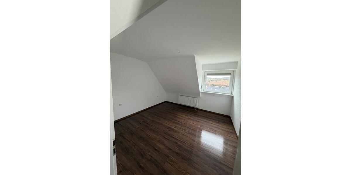 Dachgeschoßwohnung Menden (Sauerland) Berkenhofskamp - 3 Zimmer, 55 m&sup2;, 550&euro; | Angebot:25979605