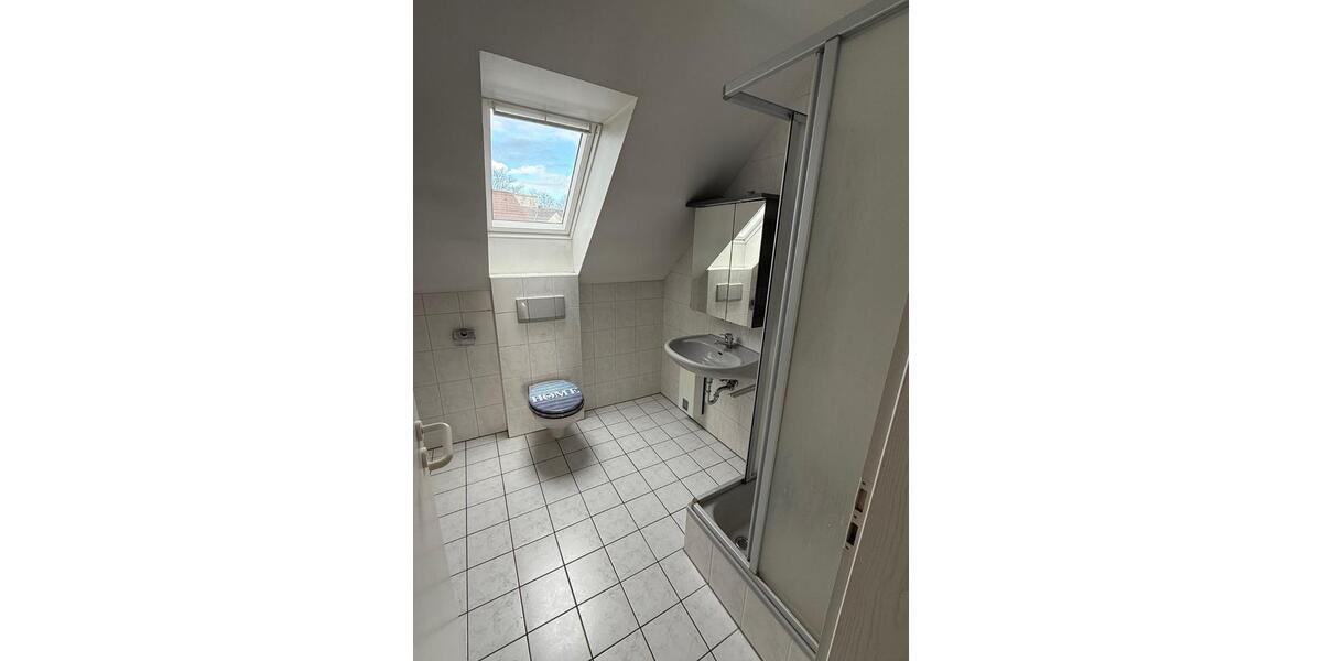 Dachgeschoßwohnung Unna Hemmerde - 2 Zimmer, 80 m&sup2;, 640&euro; | Angebot:24752670