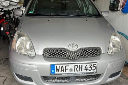 Toyota Yaris 98.000 km 4.799 &euro; Ahlen 59229