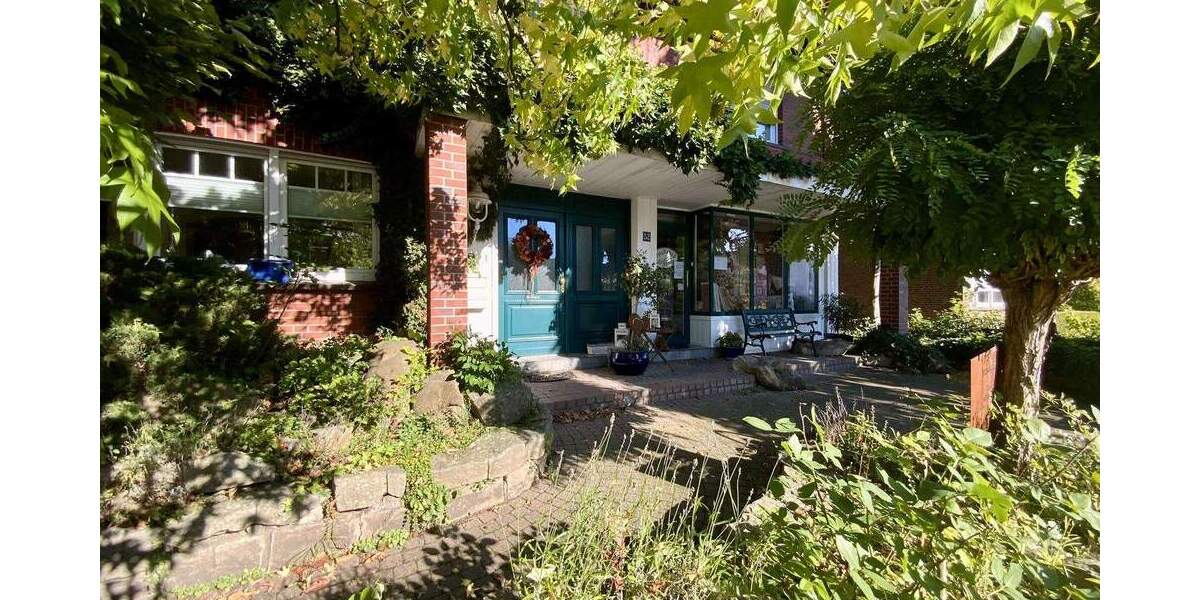 Werne-West: Einfamilienhaus mit vielfältigen Nutzungsmöglichkeiten und traumhaftem Garten 6 zimmer