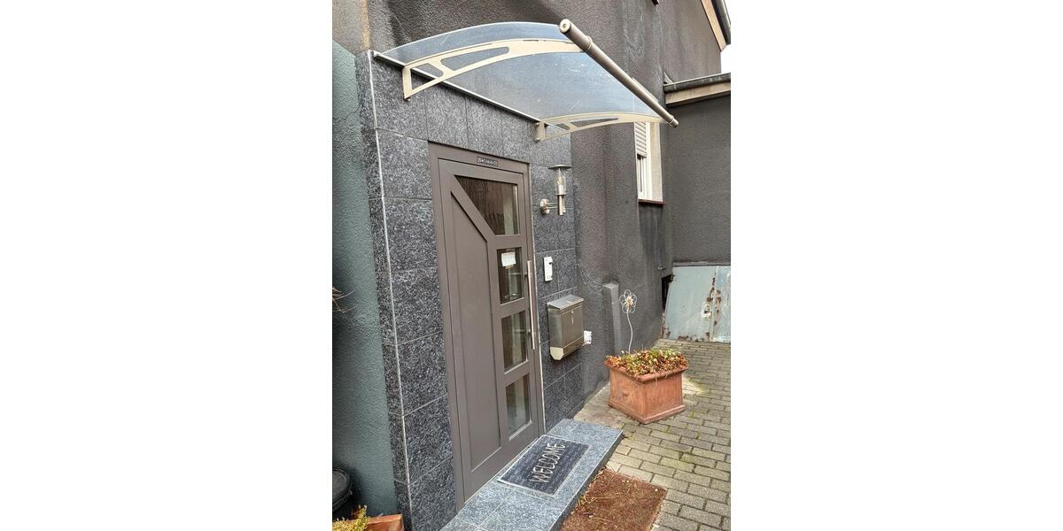 Altbau mit Charme auf 3 Etagen 4 zimmer