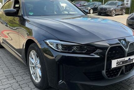BMW i4 44.996 km 36.990 &euro; Lünen 44534