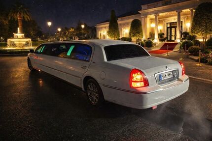 Lincoln Town Car 152.000 km 15.500 &euro; Hamm 59069