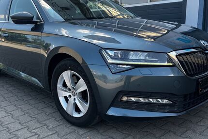 Skoda Superb 302.500 km 8.500 &euro; Ennigerloh 59320