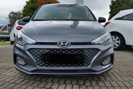 Hyundai i20 68.500 km 10.800 &euro; Soest 59494