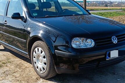 VW Golf 240.000 km 1.499 &euro; Unna 59427