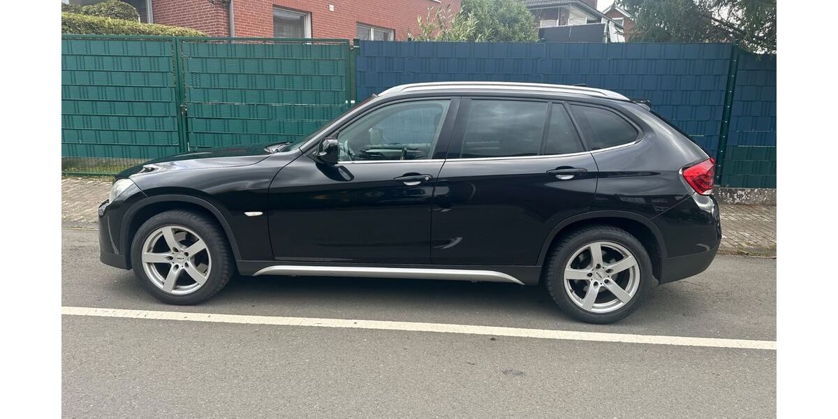 BMW X1 184.000 km 9.500 &euro; Ennigerloh 59320