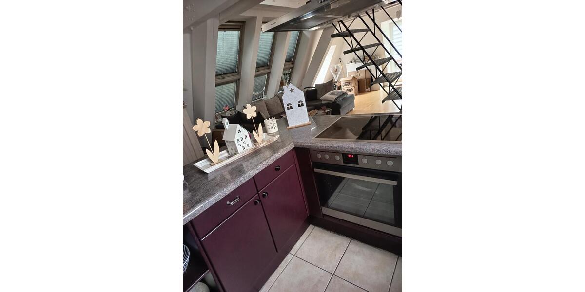 Dachgeschoßwohnung Werne - 4 Zimmer, 110 m&sup2;, 1.100&euro; | Angebot:24849646