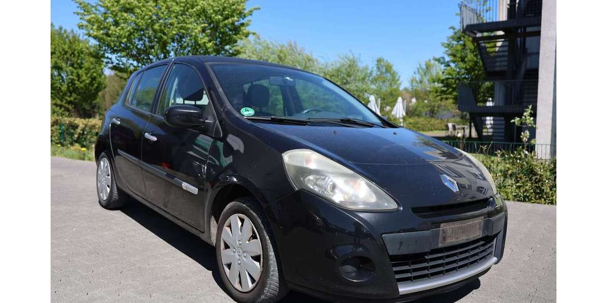 Renault Clio 260.000 km 1.402 &euro; Hamm 59077