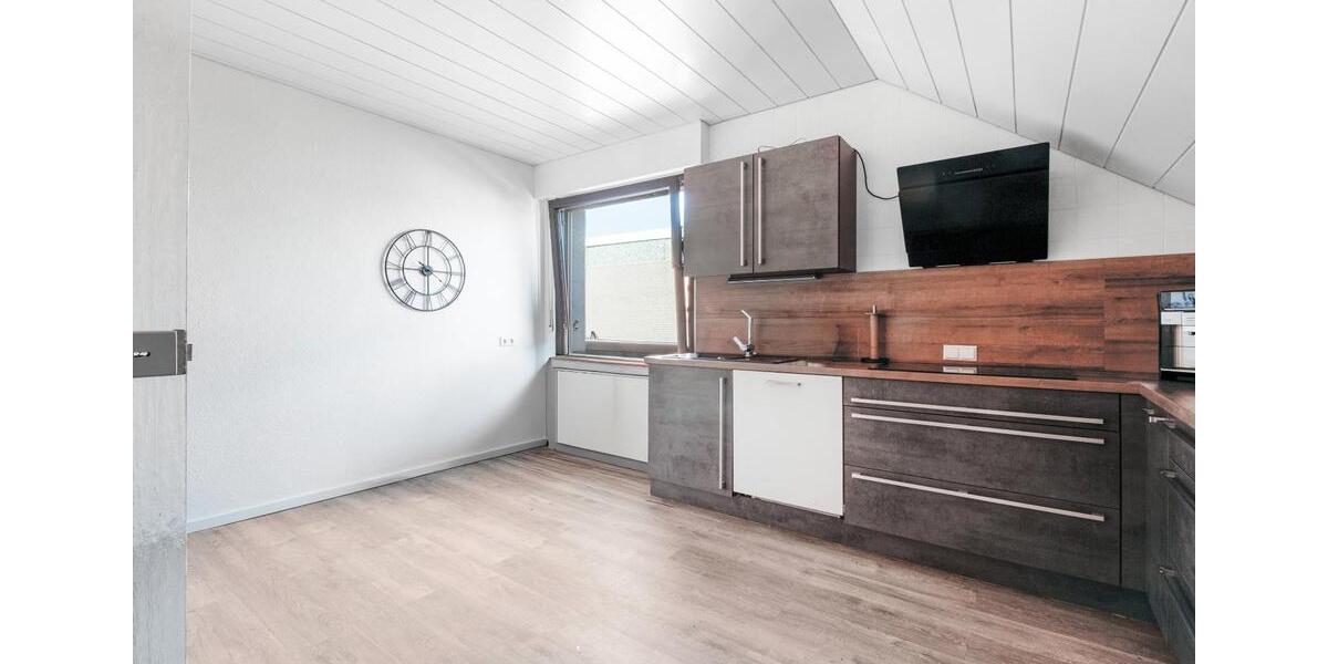 Dachgeschoßwohnung Lünen Alstedde - 2 Zimmer, 83 m&sup2;, 700&euro; | Angebot:26331598