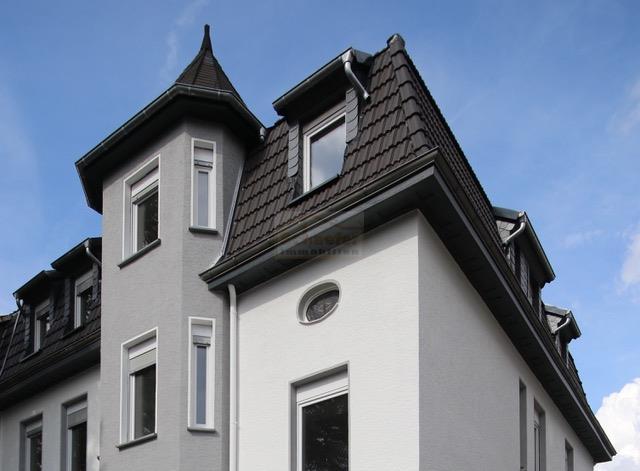 Nähe Bahnhof: DG- Altbauwohnung mit Charme! zimmer