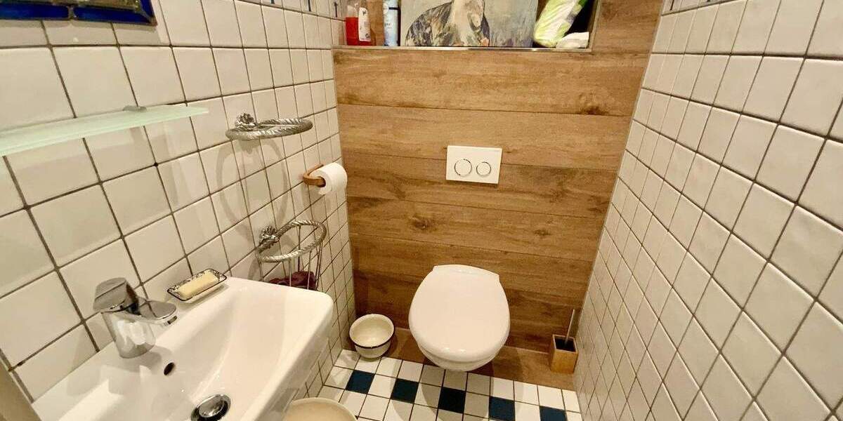 Werne-West: Einfamilienhaus mit vielfältigen Nutzungsmöglichkeiten und traumhaftem Garten 6 zimmer