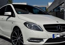 Mercedes B 200