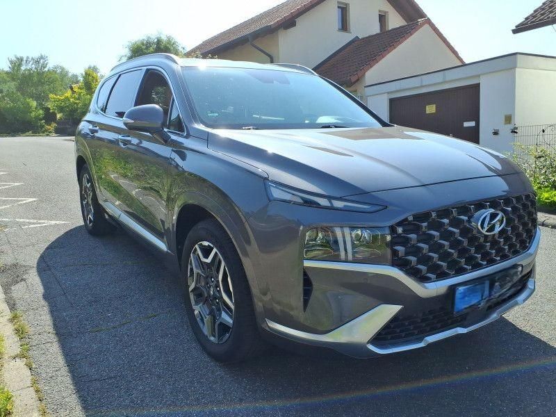 Hyundai SANTA FE 63.313 km 31.360 € Hamm 59067