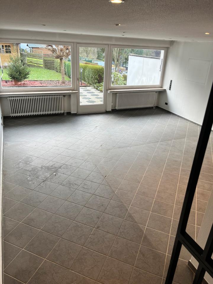 Charmantes Reihenendhaus mit Potenzial in Dröschede zimmer