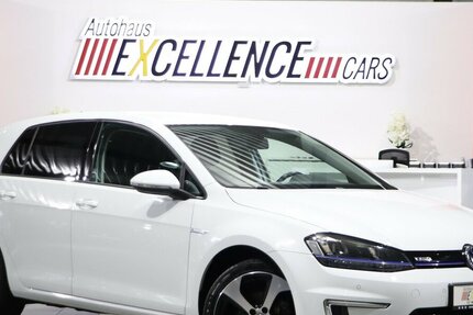 VW Golf E-GOLF VII DSG WHITE / LED / NAVI-DP+APPLE 52.000 km 12.577 &euro; Hamm 59077
