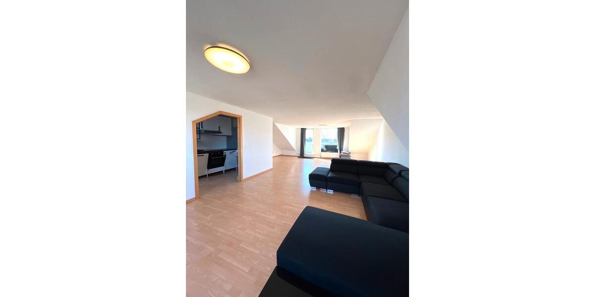 Dachgeschoßwohnung Unna Alte Heide - 4 Zimmer, 113 m&sup2;, 970&euro; | Angebot:26266798