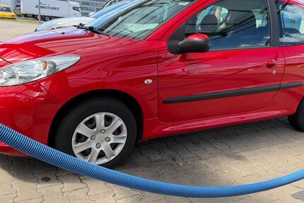 Peugeot 206 53.000 km 2.990 &euro; Bergkamen 59192