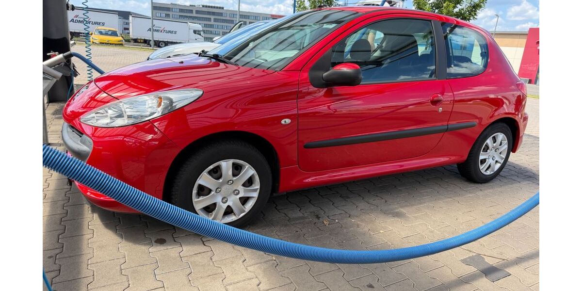 Peugeot 206 53.000 km 2.990 &euro; Bergkamen 59192