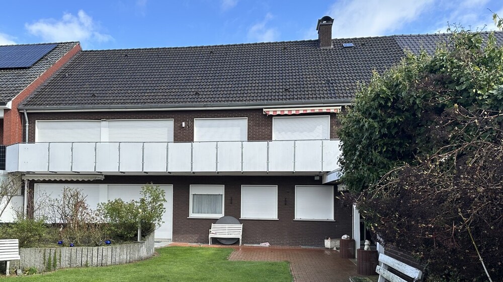 WuG-Haus mit etabliertem Friseursalon und bezugsfreier Wohneinheit zentral in Vorhelm! - Einfamilienhaus Ahlen Hilgenfeld | Angebot:26925938