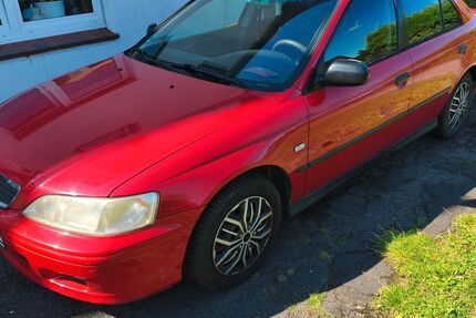 Honda Accord 213.000 km 1.799 &euro; Hamm 59065