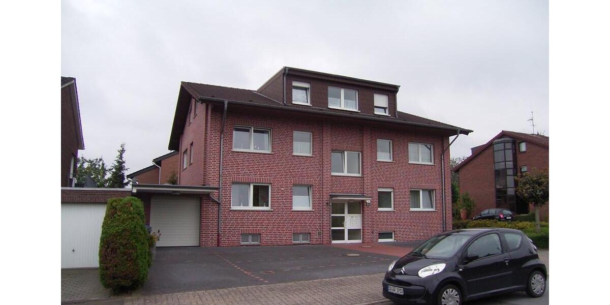 ruhige gemütliche Dachgeschosswohnung 2 zimmer