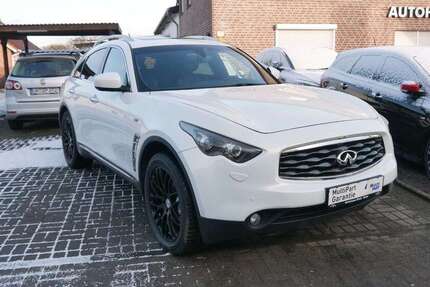 INFINITI FX