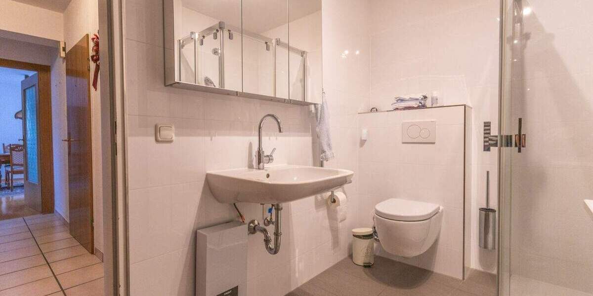 Menden Stadtmitte – helle ETW im 3.OG mit Aufzug und Balkon 2 zimmer