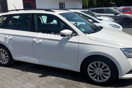 Skoda Fabia 59.000 km 12.990 &euro; Hamm 59065