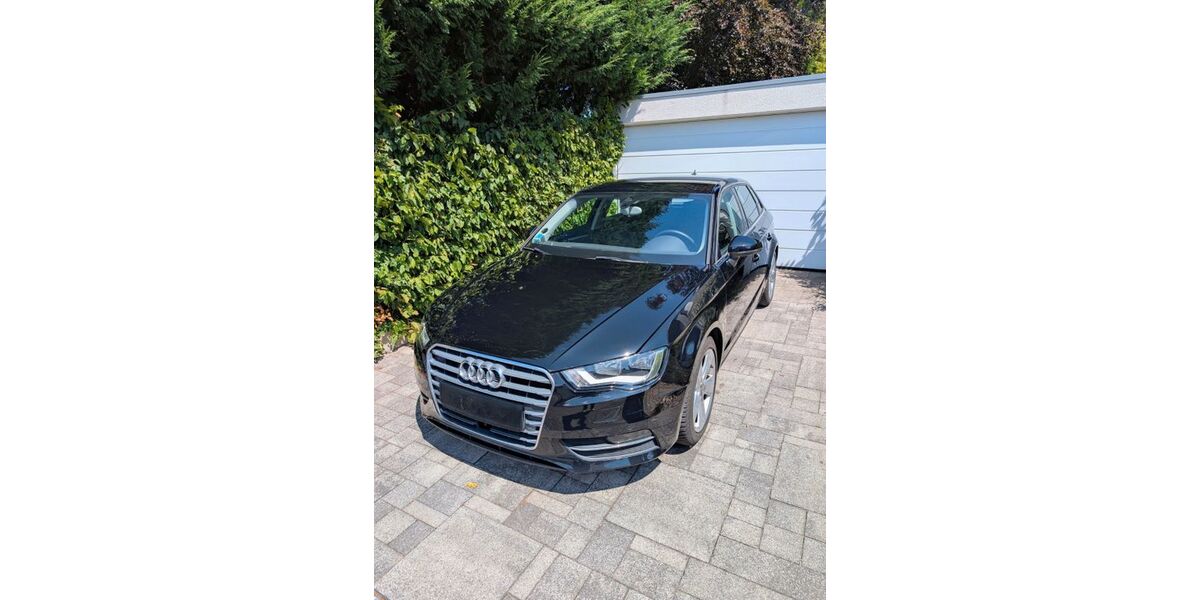 Audi A3 136.000 km 8.500 &euro; Hamm 59063