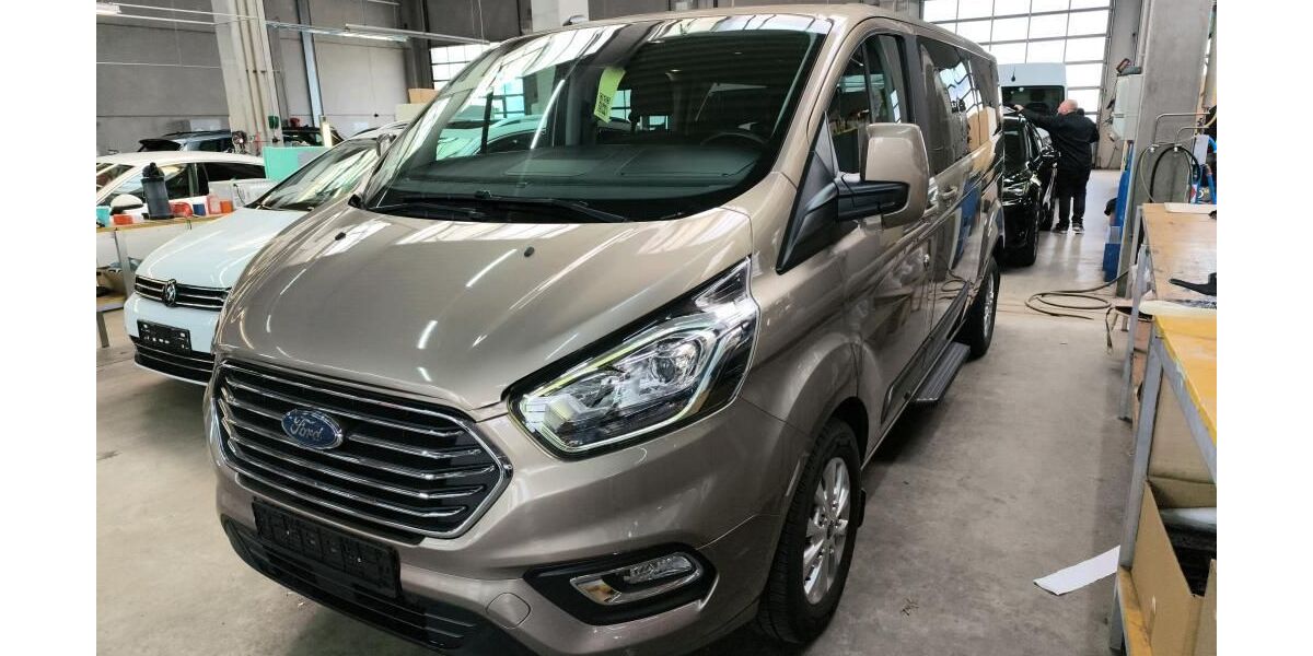 Ford Tourneo Custom 27.981 km 30.210 &euro; Hamm 59067