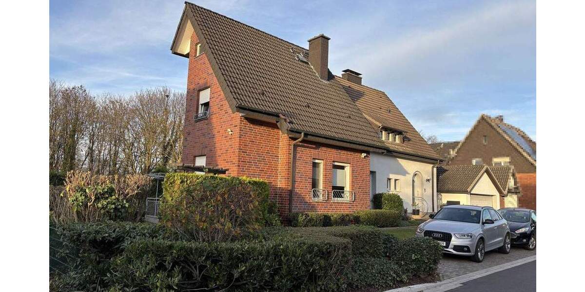 Mehrfamilienhaus, Wohnhaus Ennigerloh - 8 Zimmer, 167 m&sup2;, 359.000&euro; | Angebot:24041755
