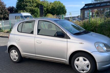 Toyota Yaris 109.000 km 3.900 € Werl 59457