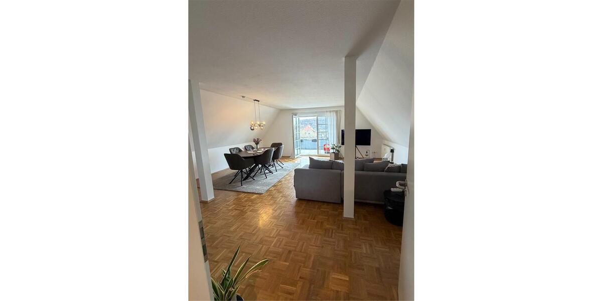 Dachgeschoßwohnung Arnsberg Rusch - 2.5 Zimmer, 88 m&sup2;, 950&euro; | Angebot:25806789