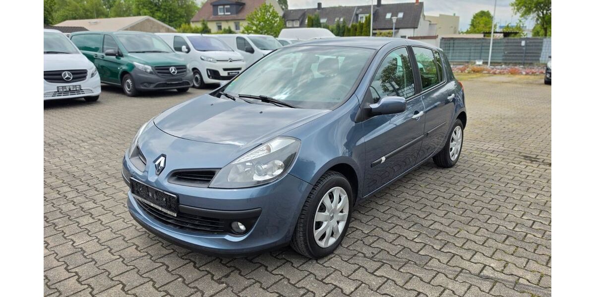 Renault Clio 139.447 km 2.600 &euro; Beckum 59269