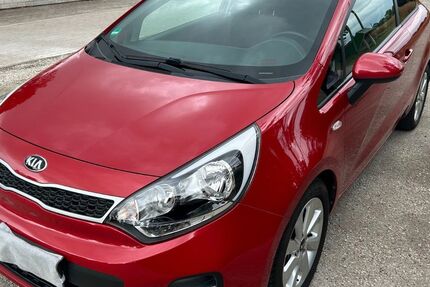 Kia Rio 64.900 km 6.800 &euro; Welver 59514