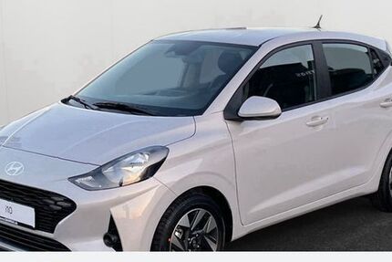 Hyundai i10 8.330 km 16.990 &euro; Lüdinghausen 59348